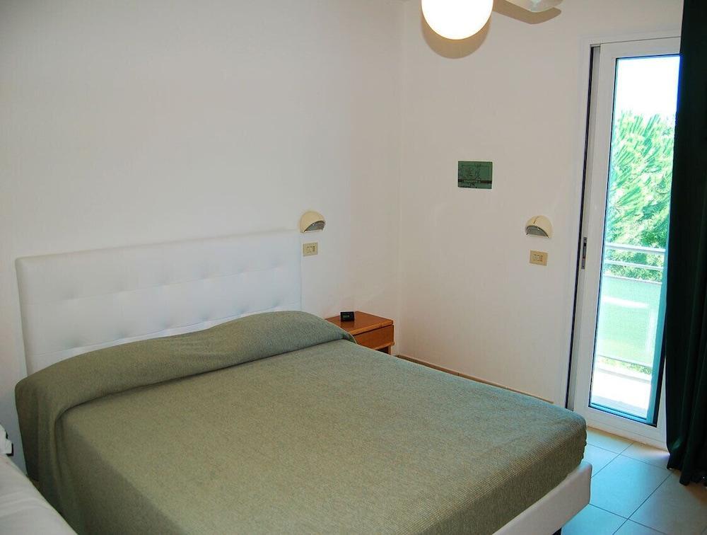 Hotel Matteo Cervia Exterior foto
